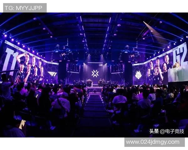 电竞比分热议FPX团队配合引发争议分析与讨论 电竞比分热议FPX团队配合引发争议分析与讨论